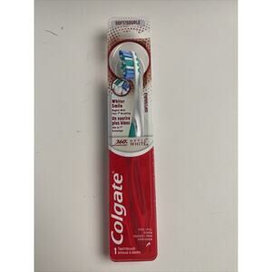 Colgate Advanced Floss-Tip Toothbrush - Soft